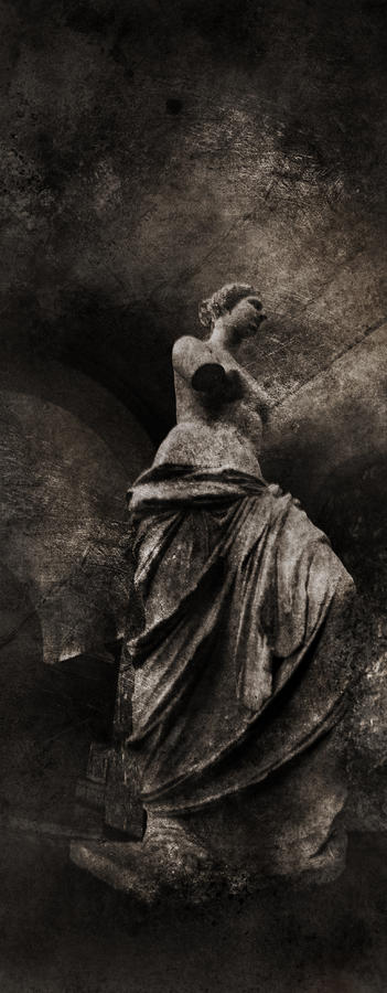 Paris Photograph - Venus De Milo by Torgeir Ensrud