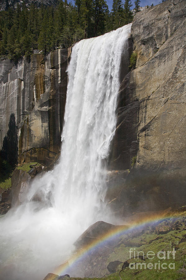 Vernal Falls - Yosemite Photograph by Craig Lovell
