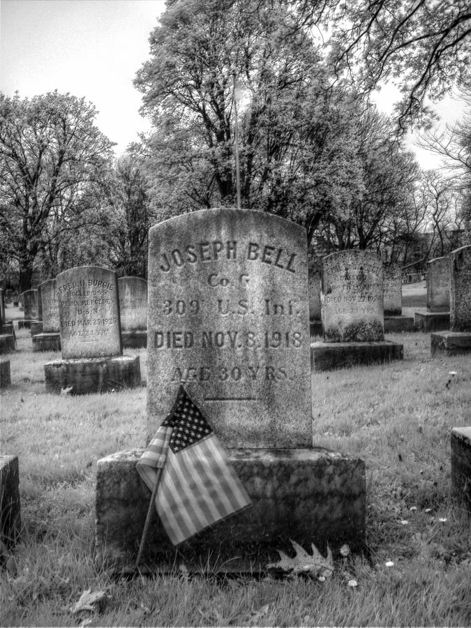 Veteran Grave Veteran Flag Photograph by Joshua House