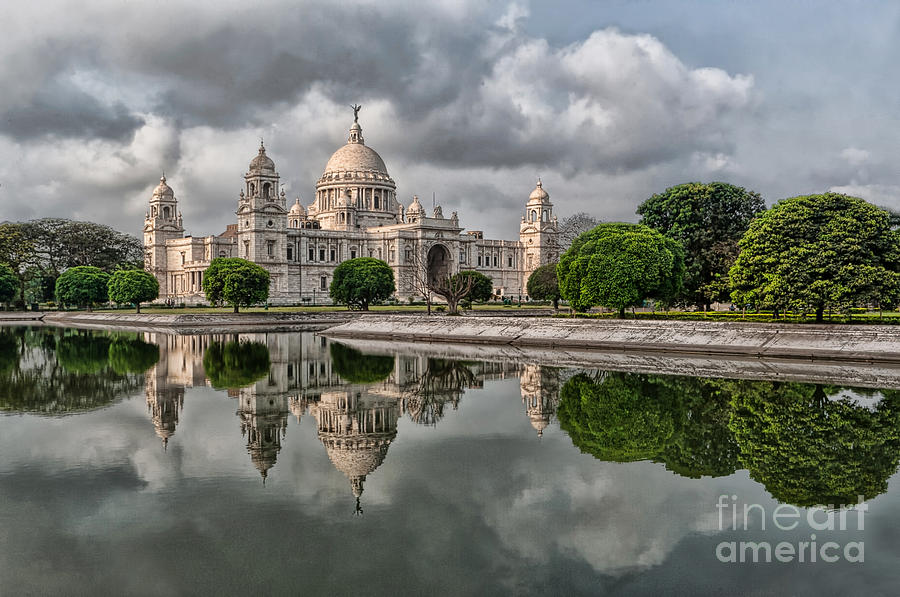 Victoria Photograph - Victoria Memorial by Mukesh Srivastava