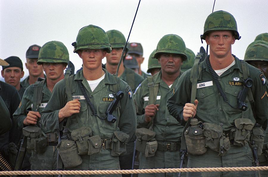 Vietnam Era American Soldiers Solders Photograph By Everett Pixels