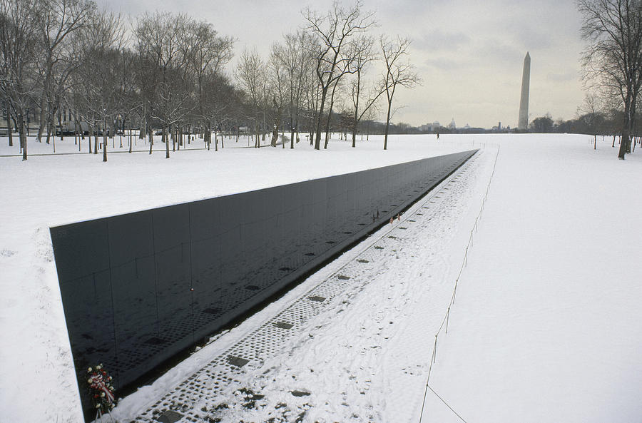 Vietnam Veterans Memorial In Winter Photograph by James P. Blair