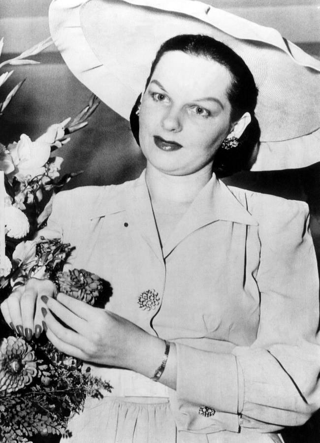Black And White Photograph - Virginia Hill, Girlfriend Of Gangster by Everett