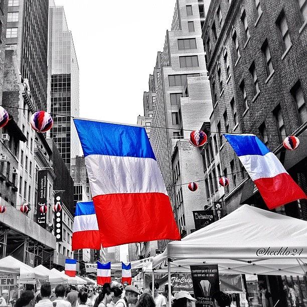 New York City Photograph - Viva Le France...bastille Day! Oh La by Hector Lopez ✨
