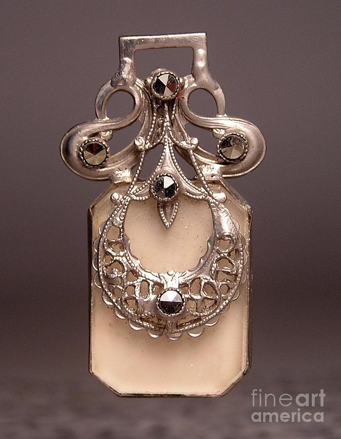 Glass Pendant Jewelry - W1 16 by Dwight Goss