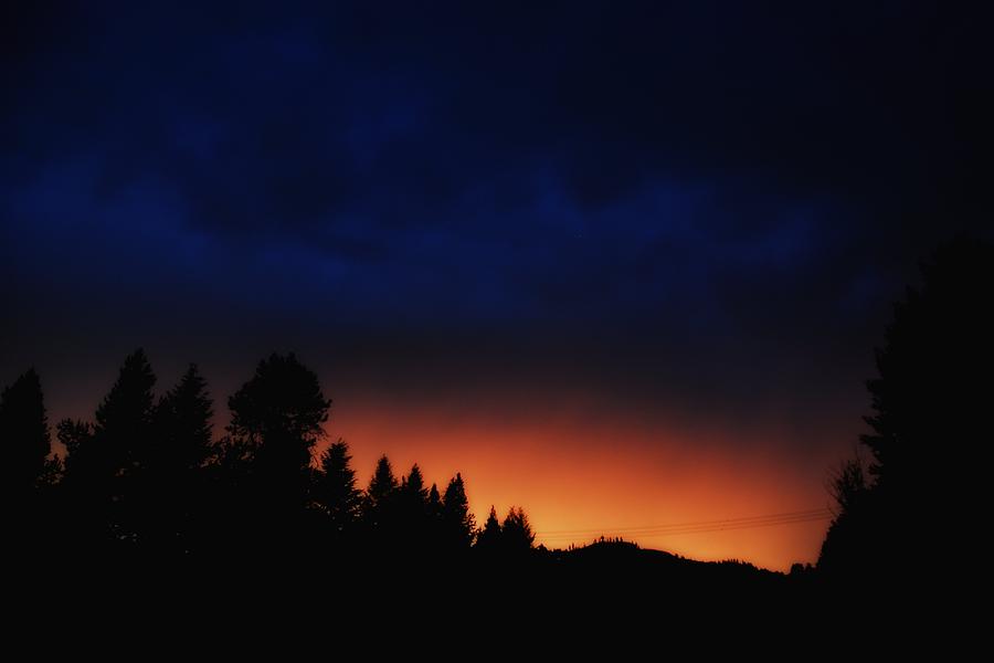 Nature Photograph - Warm coloured night sky by Don Mann