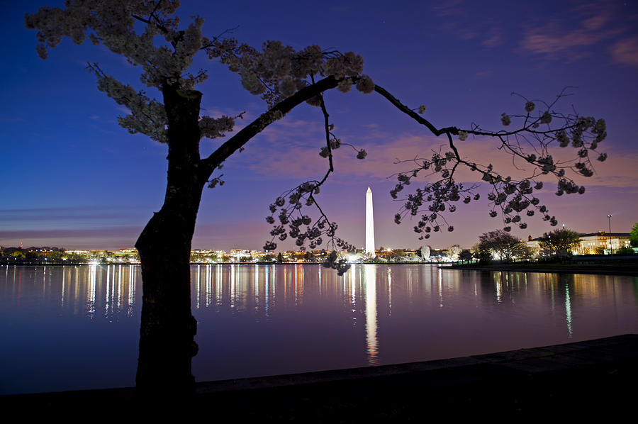 Washington DC Twilight Photograph by Ken Howard