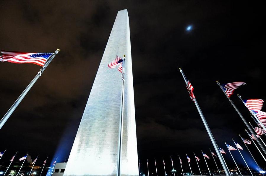 Washington Monument Photograph by Don Mennig