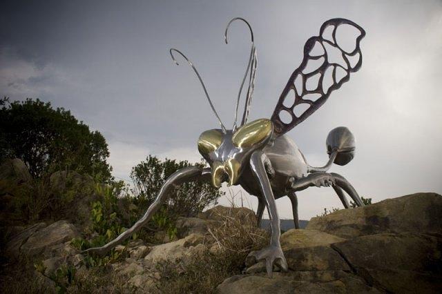 Unique Sculpture - Wasp by Jaques