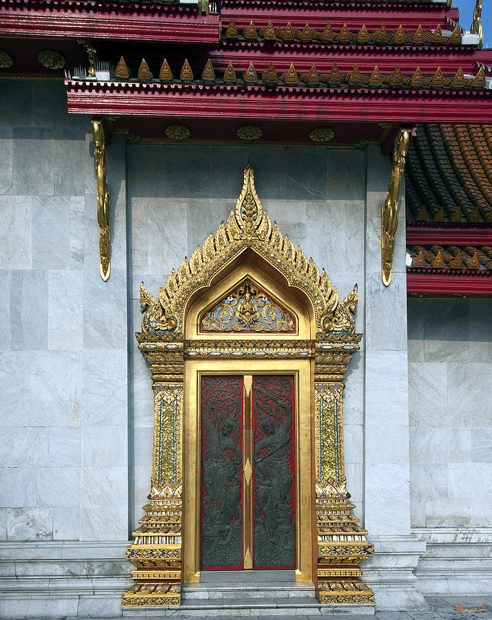 Wat Benchamabophit Door to Gallery DTHB281 Photograph by Gerry Gantt
