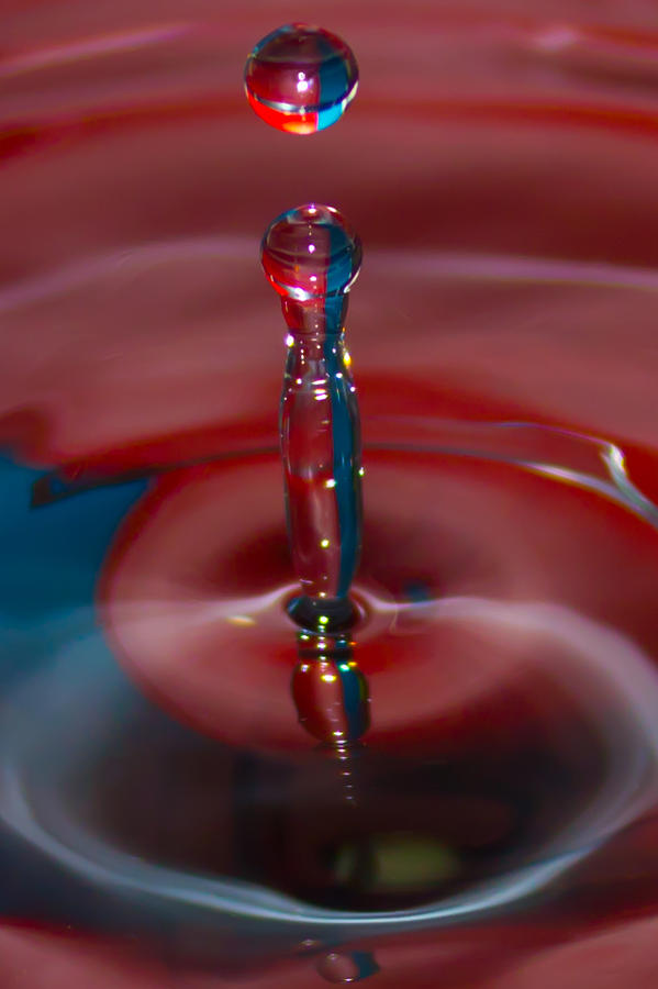 Abstract Photograph - Water Drop No. 9 by Nadya Ost