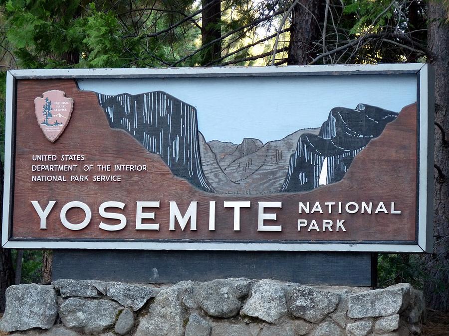Welcome to Yosemite National Park Photograph by Jeff Lowe