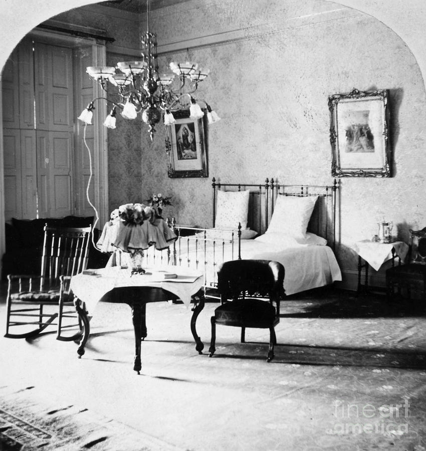 White House Bedroom, 1898 Photograph by Granger