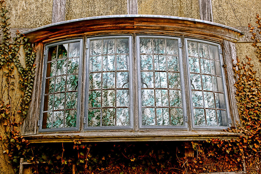Fall Photograph - Window by Mahlon Sabo