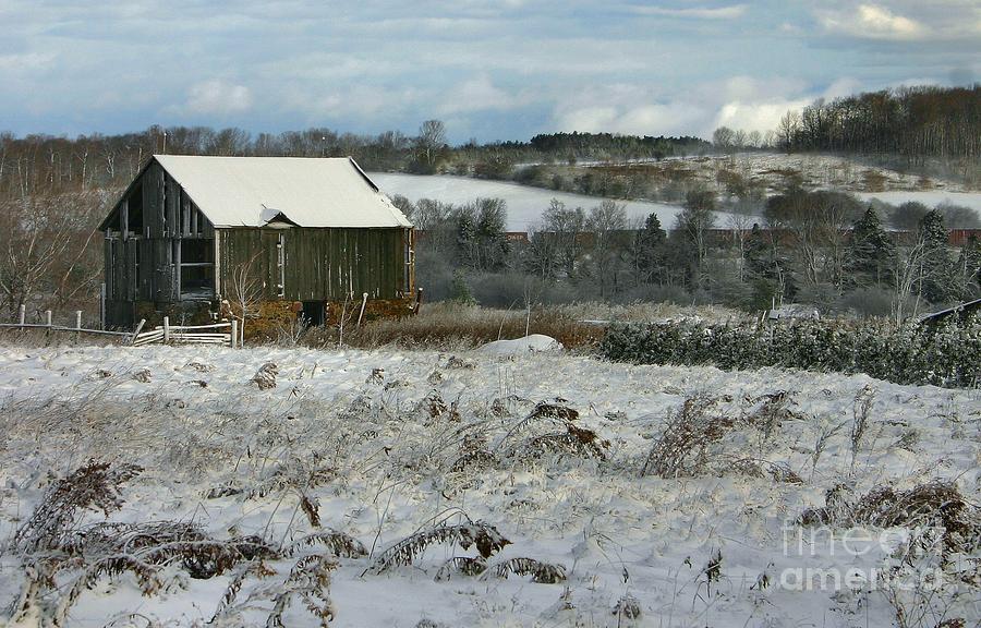 Winter Barn Photograph by David  Hubbs