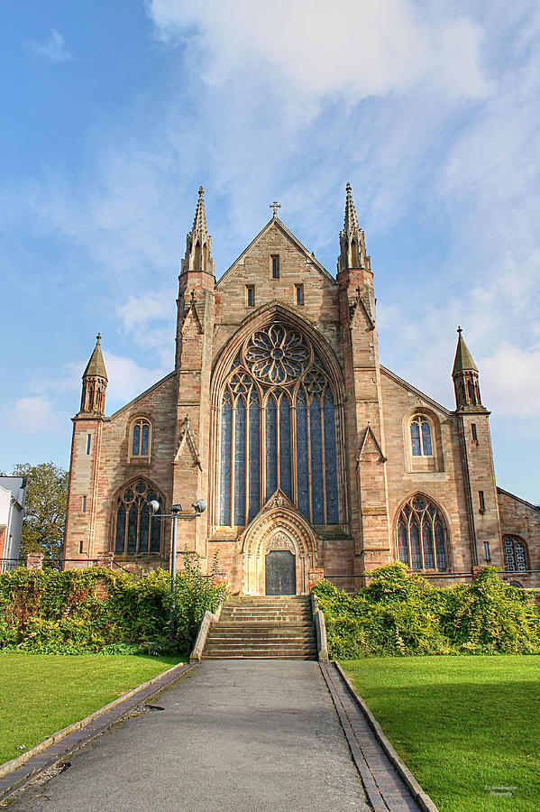 Worcester Cathedral Photograph by Sarah Broadmeadow-Thomas