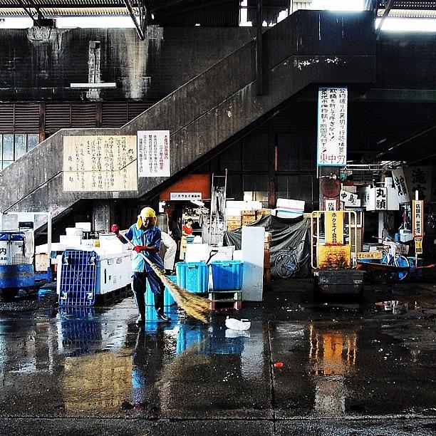 Fish Photograph - Work #tsukiji #fish #market #ginza by Kafin Noeman