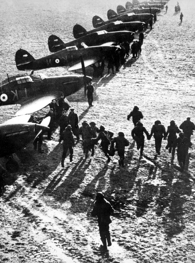 World War Ii British Royal Air Force Photograph By Everett