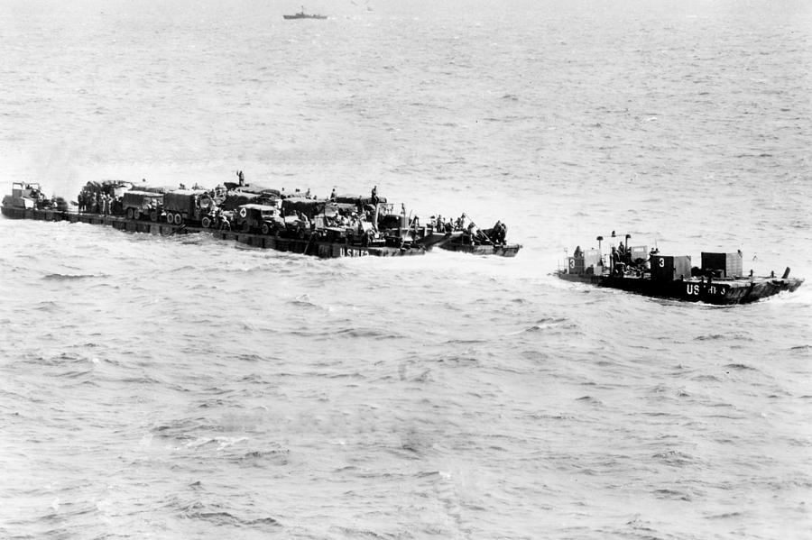 World War II, In France, Ships Photograph by Everett - Fine Art America