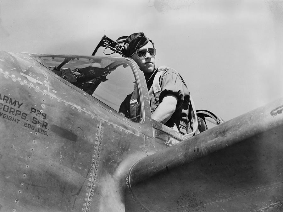 World War II, U.s. Pilot, Circa Photograph by Everett