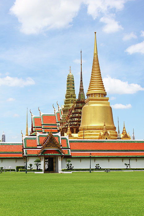 Grand Palace by Thomas Ruecker