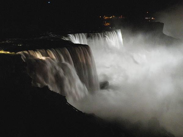 Veronica Rorrer-Miller - Illumination - Niagara Falls