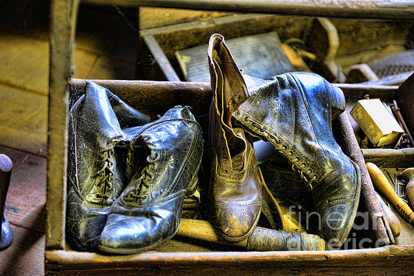 Paul Ward - Shoe - Vintage Ladies Boots