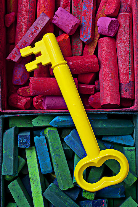 Garry Gay - Yellow key on chalk