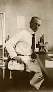 Leo Loeb #1 Photograph by Science Photo Library