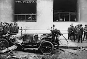 Wall Street Bombing, 1920 #1 Photograph by Granger Wall Street Bombing, 1920 #1 Photograph by Granger