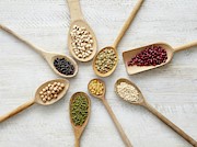 Pulses On Wooden Spoons #7 Photograph by Science Photo Library