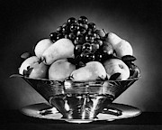 A Fruit Bowl Photograph by Peter Nyholm