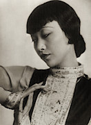 Anna May Wong Photograph by Photo Researchers Anna May Wong Photograph by Photo Researchers