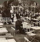 Berlin Beer Garden, 1914 Painting by Granger