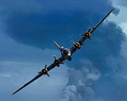 Boeing B-17 Flying Fortress Photograph by Adam Romanowicz
