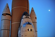 Discovery Launch Rollout Photograph by Science Photo Library
