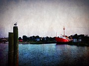 Lewes - Overfalls Lightship 2 Photograph by Richard Reeve
