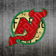 New Jersey Devils Hockey Team Retro Logo Vintage Recycled Garden State License Plate Art Mixed Media by Design Turnpike