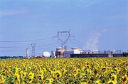 Nuclear Power Plant Photograph by Science Photo Library