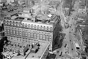 Nyc, Times Square, Hotel Astor, 1915-20 Photograph by Science Source Nyc, Times Square, Hotel Astor, 1915-20 Photograph by Science Source
