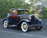 Old Timer Digital Art by Richard Reeve