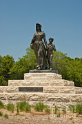 Pioneer Woman Statue, Oklahoma Photograph by Richard and Ellen Thane Pioneer Woman Statue, Oklahoma Photograph by Richard and Ellen Thane