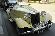 Stylish M G Photograph by Brenda Kean