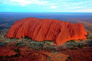 Uluru (ayers Rock) At Sunset Photograph by Science Photo Library