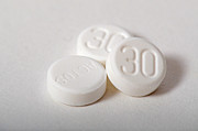 Actos, Drug For Type II Diabetes #1 Photograph by Photo Researchers, Inc. Actos, Drug For Type II Diabetes #1 Photograph by Photo Researchers, Inc.