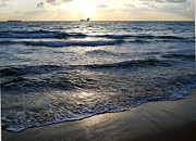 Morning surf Photograph by Clara Sue Beym