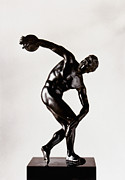 The Discobolus Photograph by Granger