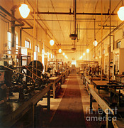 Thomas Edisons Laboratory Photograph by Science Source