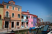 Venice Canal Mixed Media by Linda Woods