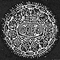 Black And White Oreo by Rob Hans Black And White Oreo by Rob Hans